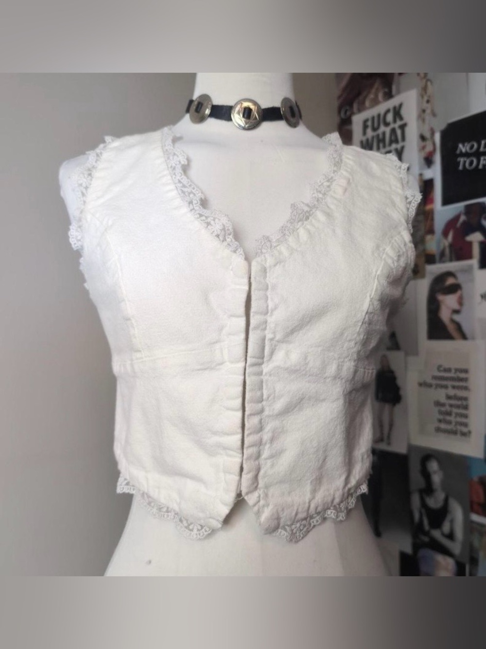 White Lace-Trim Sleeveless Cotton Vest Top